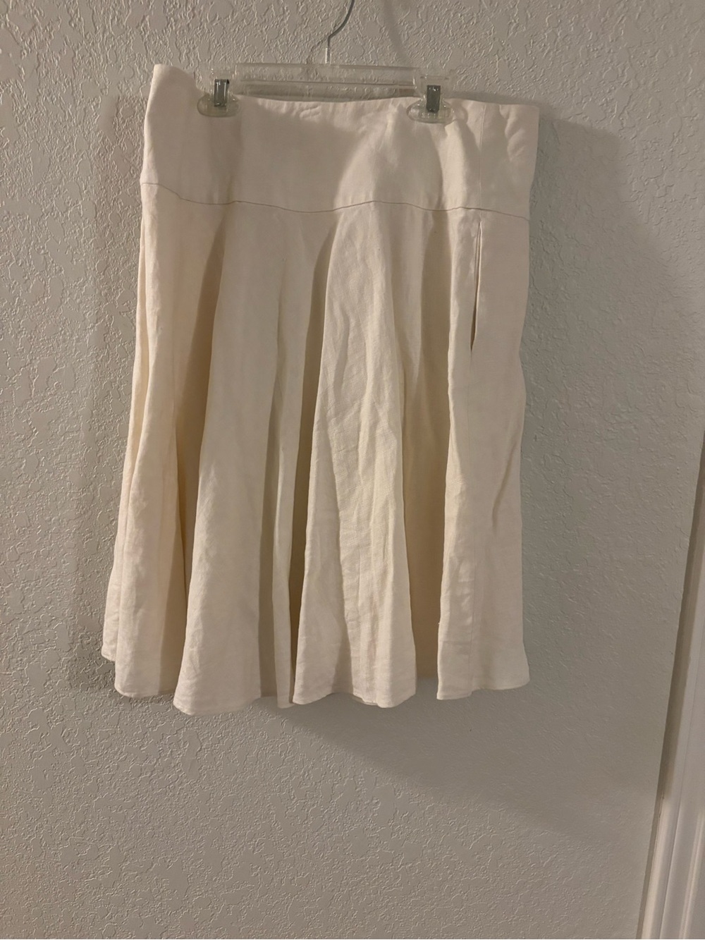 Womens Cream A-Line Midi Skirt pockets zips on side lined NWOT